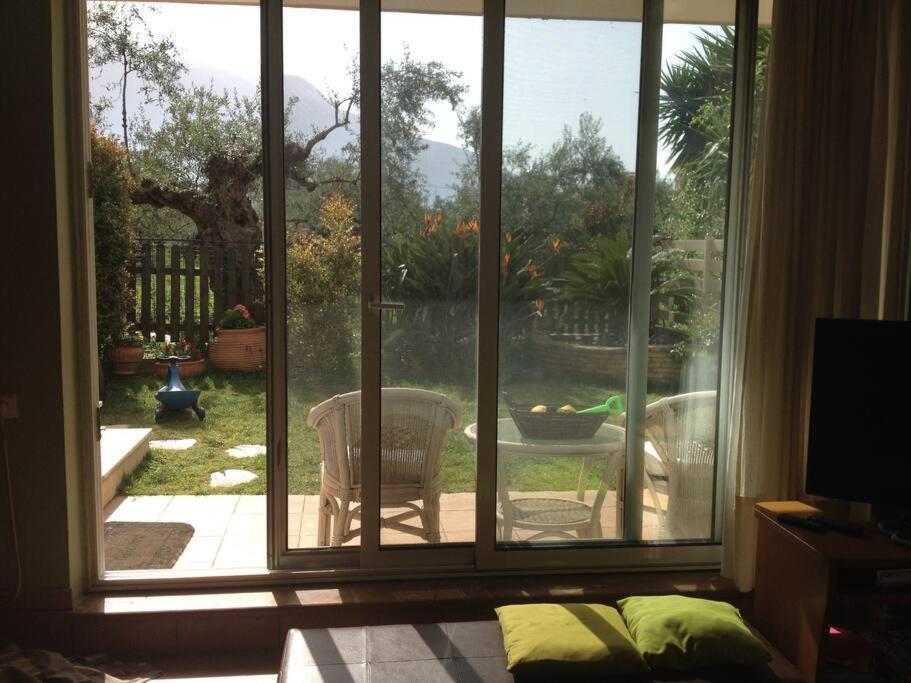 Ησυχες Διακοπες Villa Kalamáta Kültér fotó