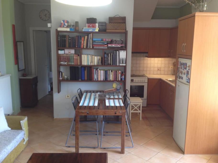 Ησυχες Διακοπες Villa Kalamáta Kültér fotó